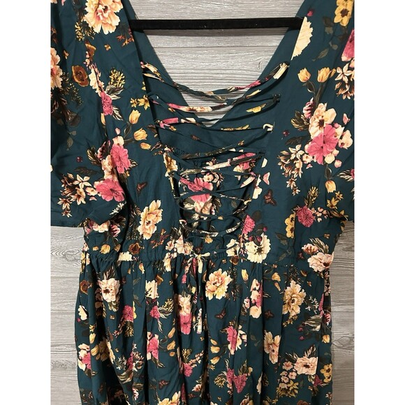 Torrid 2 Dress Real Green Floral Challis‎ Tiered Skater Corset Back Plus Strappy - Picture 4 of 10